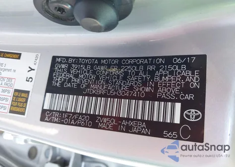 2017 Toyota Prius Two z USA, uszkodzony, nr VIN JTDKBRFU5H3047410